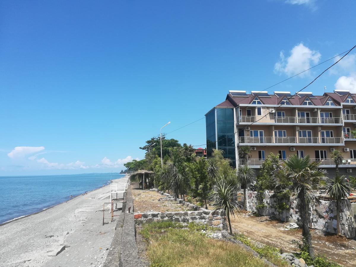 Sunny Land Hotel Chakvi Exterior foto